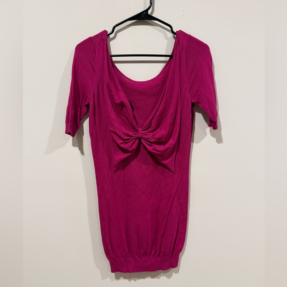 Moda International Women’s Fuchsia Ruffle Bow Blouse Size Small